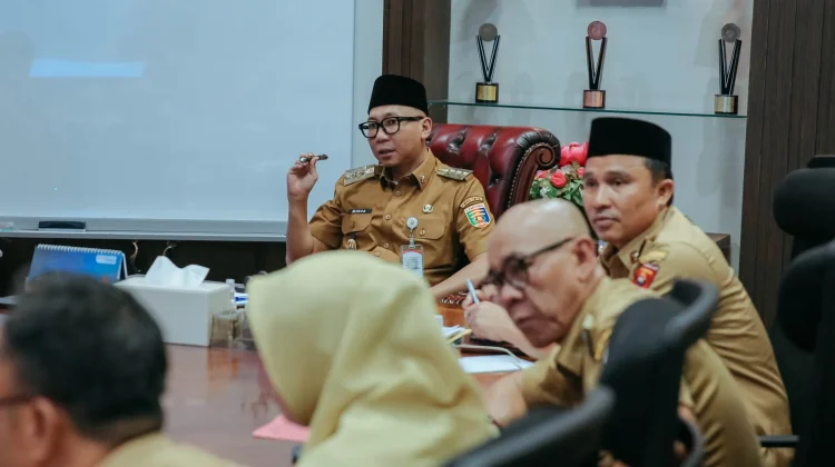 Gubernur Dukung Pembangunan Sekolah Rakyat dan Perlindungan Gajah di Lambar