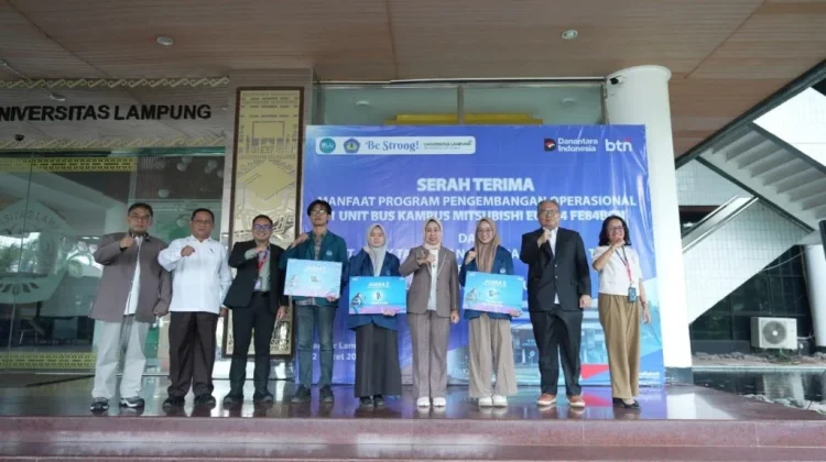 Dorong Transaksi Digital, BTN Serahkan Laptop hingga Diskon SPP ke Mahasiswa Unila