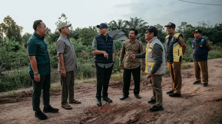 30 Tahun Tak Tersentuh, Gubernur Pacu Perbaikan Jalan Gedong Aji–Umbul Mesir