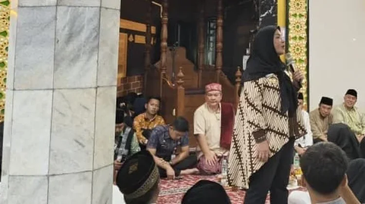 Pemkot Bandarlampung Salurkan Bantuan Masjid Kemiling 250 Juta