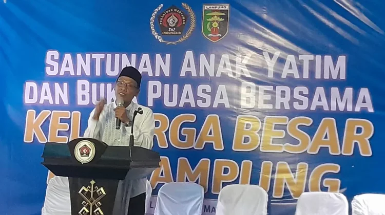 PWI Lampung Buka Puasa Bersama dan Santuni Anak Yatim