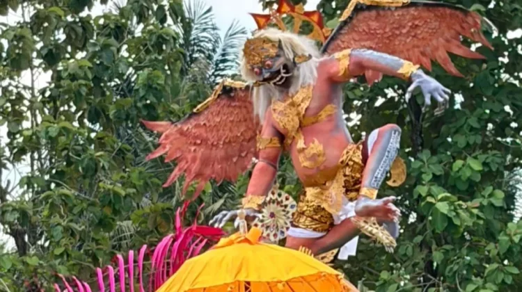 Umat Hindu di Banjit Gelar Pawai Ogoh-Ogoh