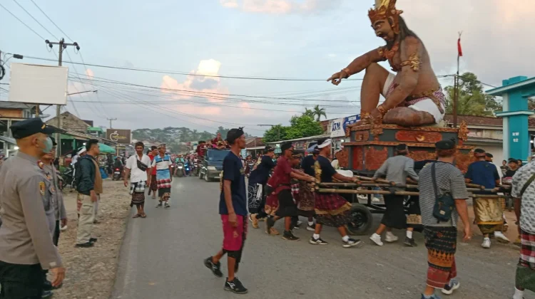 Arak Ogoh-ogoh Mesuji Berlangsung Aman dan Lancar