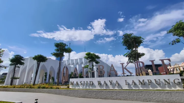 Persiapan Salat Idul Fitri Masjid Al Bakrie jelang Lebaran
