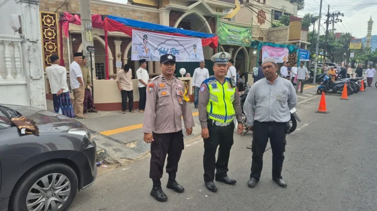Ratusan Polisi Amankan Puluhan Lokasi Salat Idul Fitri di Bandar Lampung
