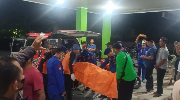 Dua Pemuda Terseret Ombak di Pesisir Barat, Ditemukan Meninggal Dunia