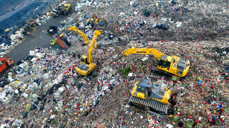 Lonjakan Sampah setelah Lebaran Capai 40 Persen di Bandarlampung
