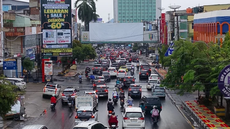 H+5 Lebaran, Arus Lalu Lintas Bandar Lampung Padat