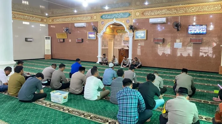 Polresta Bandar Lampung Rutin Gelar Binrohtal, Bentuk Karakter Personel Humanis