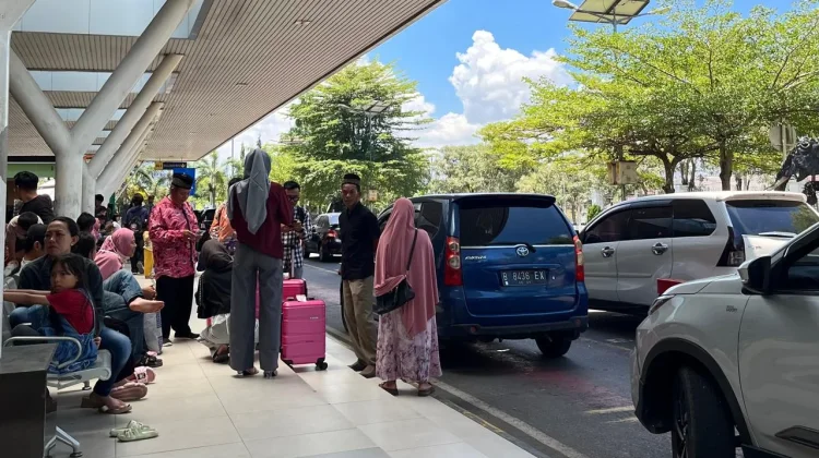 Puncak Arus Balik Bandara Radin Inten II Tembus 5.477 Penumpang