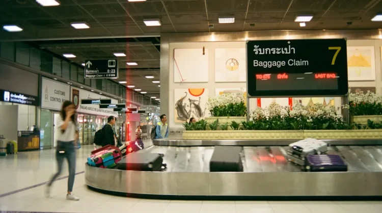Tren "Revenge Travel" Tipis-Tipis Ala Gen Z usai Lebaran