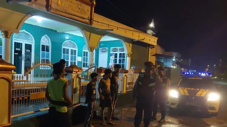 Jaga Situasi Kamtibmas Lebaran, Polres Metro Patroli Malam