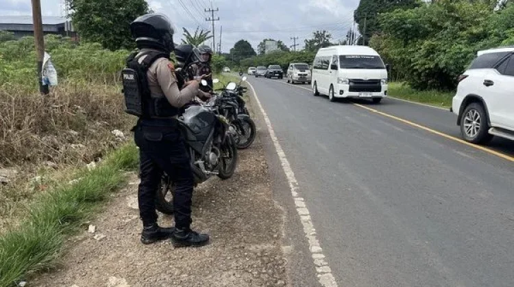 Patroli Presisi, Polres Lampung Utara Pantau Kamtibmas di Jalinsum