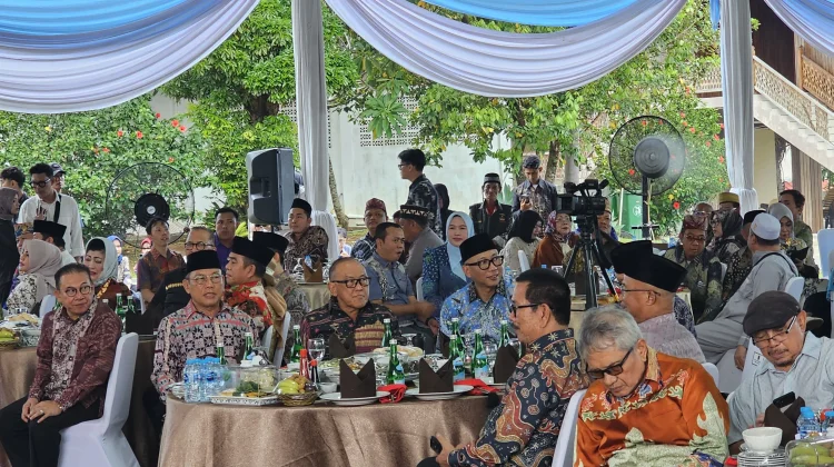 Gubernur Paparkan Potensi Ekonomi di Hadapan FKPLP