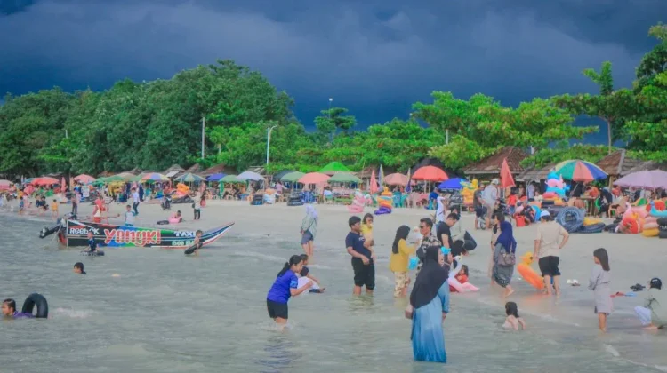 Libur Lebaran 2026, Wisata Pantai Lampung Timur Jadi Primadona
