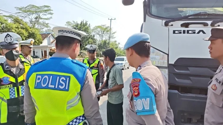 Polres Pesawaran Lakukan Pengawasan Personel pada Apel Siaga KRYD