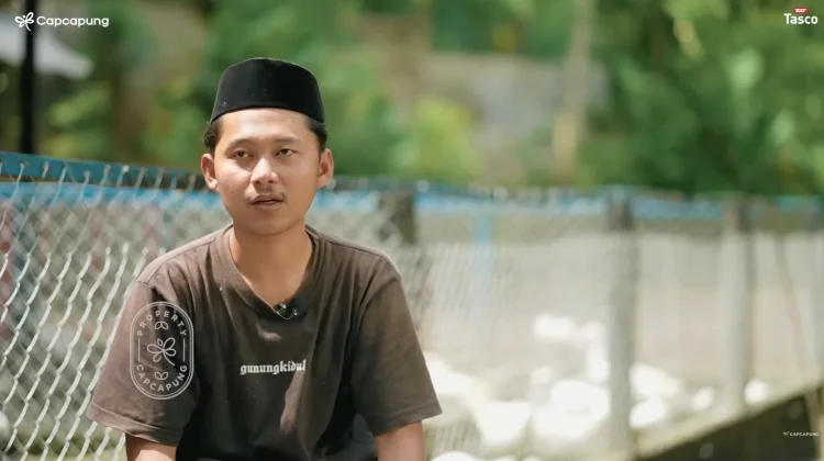 Santri di Magelang Sukses Ternak Entok Jumbo