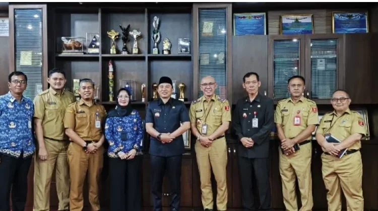 SerahTerima Hibah Lahan Sekolah Rakyat Lampung Barat Dilakukan