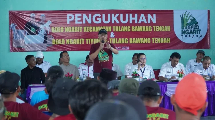 Bupati Tubaba Kukuhkan 31 Relawan Bolo Ngarit