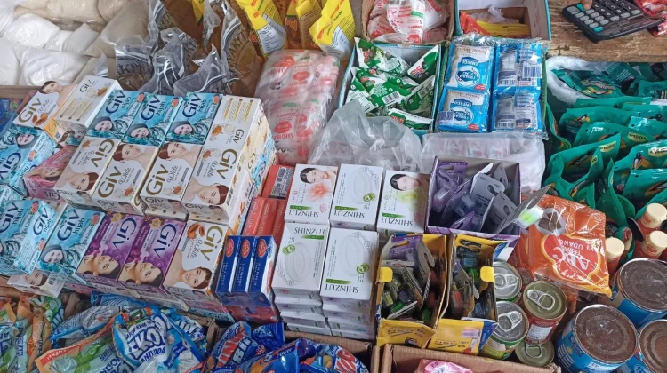 Harga Plastik di Pasar Bernung Naik Drastis, Pedagang Keluhkan Beban Biaya
