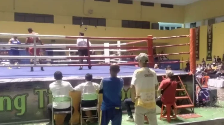 Keterbatasan Sarana Tak Surutkan Latihan Atlet Kick Boxing