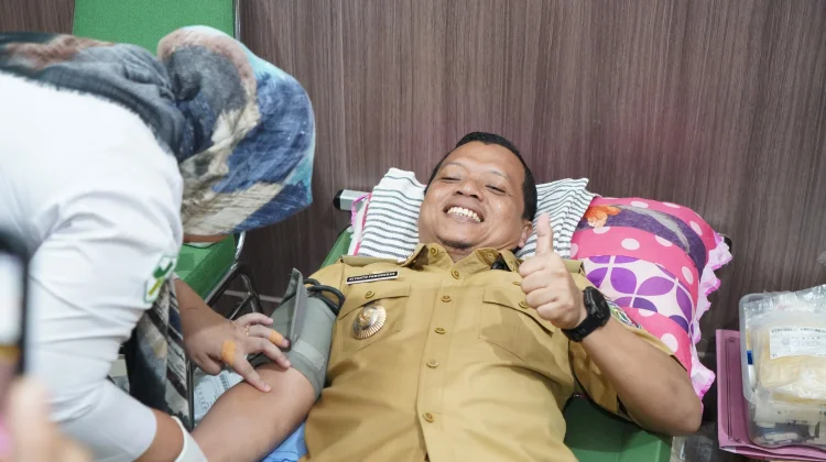 Bupati Pringsewu Ajak Masyarakat dan ASN Donorkan Darah