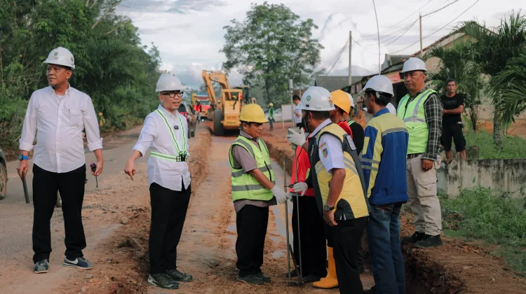 Gubernur Awali Pembangunan Way Kanan dengan 3 Paket Perbaikan Jalan