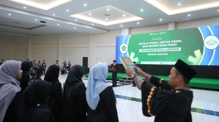 Rektor UIN RIL Lantik Kepala Pusat Program Studi Sarjana dan Pascasarjana