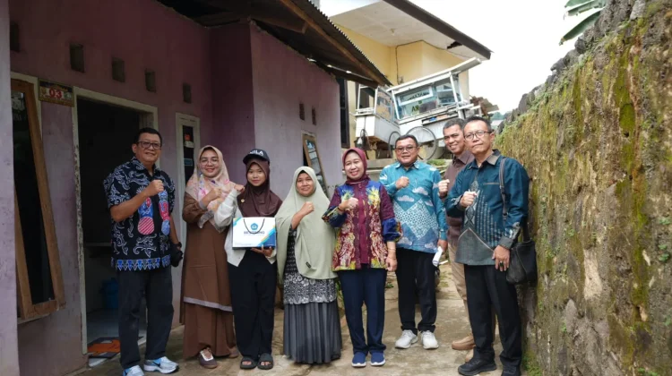 Rektor Unila Kunjungi Penerima KIP Kuliah Bandar Lampung