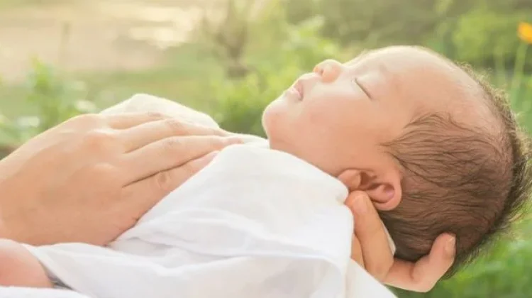 Cara Aman Penuhi Vitamin D, ketika Bayi Tidak Selalu Dijemur