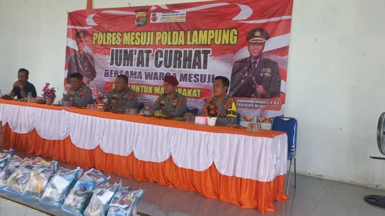 Polres Mesuji Perkuat Kedekatan lewat Dialog dan Bantuan