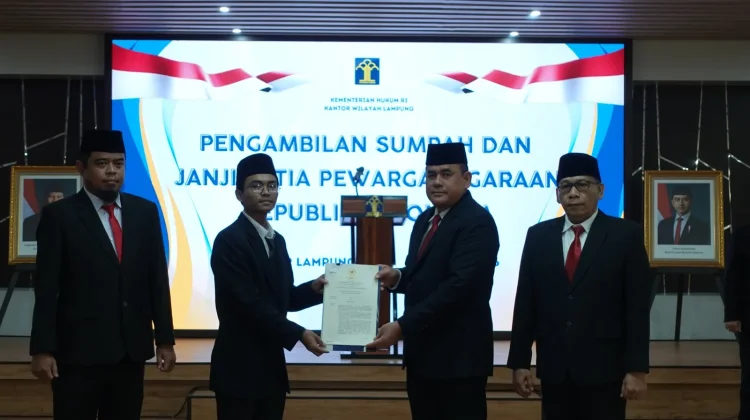 Kemenkum Lampung Ambil Sumpah WNI Baru