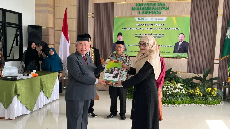 Dr. Marzuki Resmi Dilantik Jadi Rektor Universitas Muhammadiyah Lampung