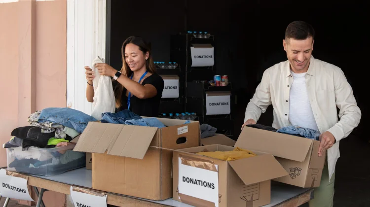 Pilah dengan Bijak, Jangan Asal Donasi Barang Rusak