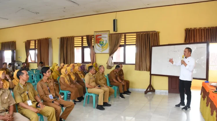 Bupati Tubaba Tekankan Guru Bentuk Karakter Siswa