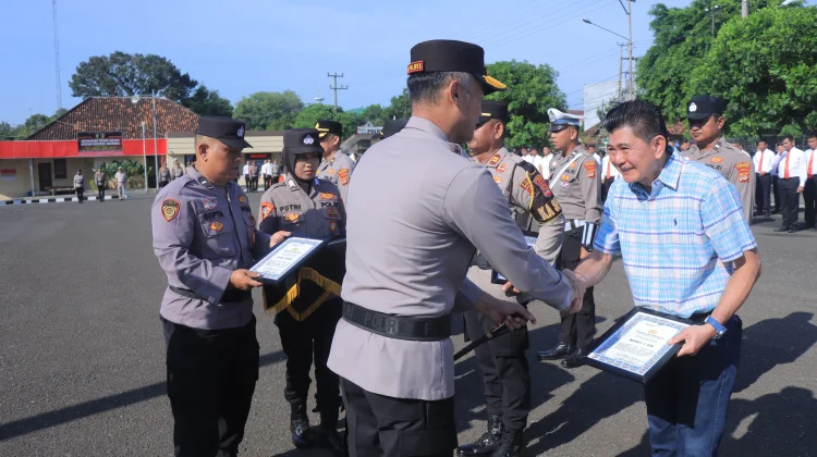 Polres Metro Sabet Predikat Sangat Baik dalam Kualitas Pelayanan Publik