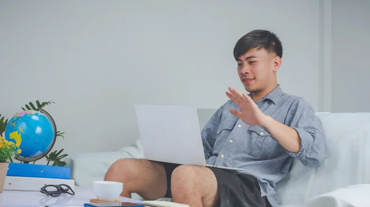Koneksi Internet hingga Manajemen Stres: Hal Penting dalam Persiapan Remote Work