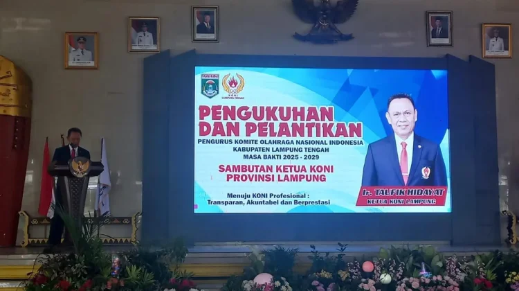 Lantik Pengurus KONI Lamteng, Taufik Hidayat Tekankan Transparansi dan Profesion