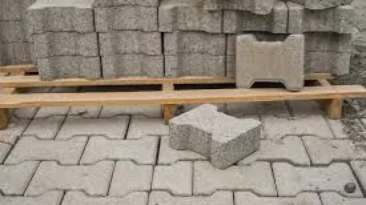 Solusi Jitu Mengatasi Paving Block yang Bergelombang dan Ambles