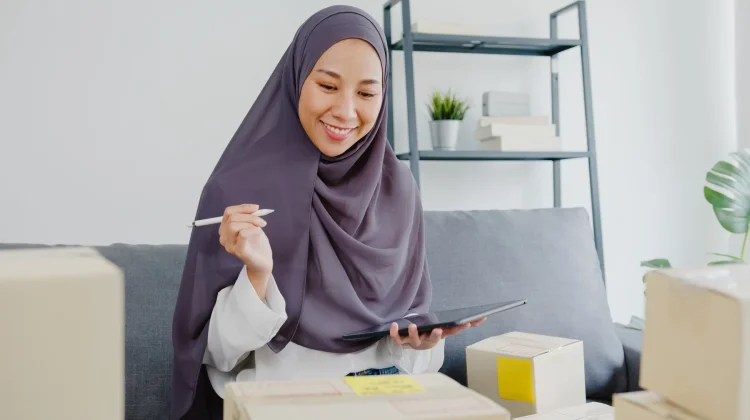 Perempuan Cerdas Finansial, Kunci Hidup Lebih Berdaya