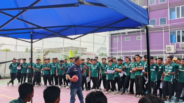Ratusan Mahasiswa Penjas UAP Ikuti Praktik Perwasitan