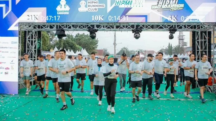 Gubernur dan Ketum BPP Hipmi Meriahkan Half Marathon Lampung 2026