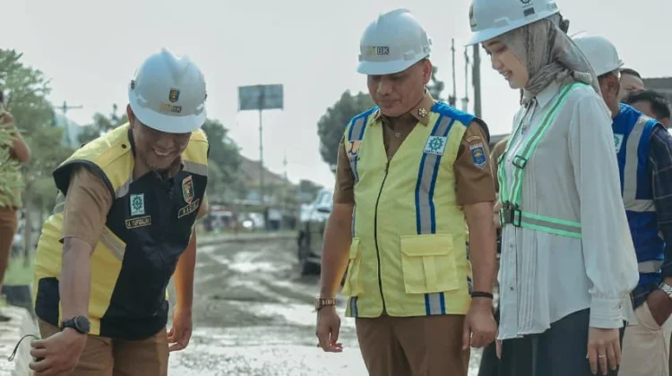 Wagub Groundbreaking Perbaikan Jalan Provinsi Ruas Pattimura Kota Metro
