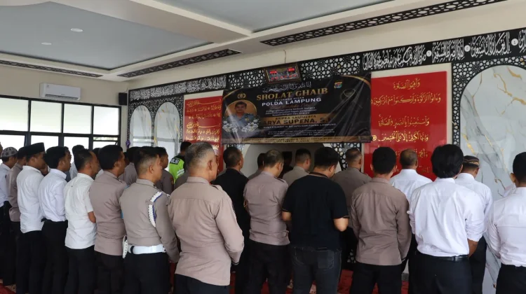 Polres Mesuji Gelar Shalat Ghaib untuk Bripka Arya