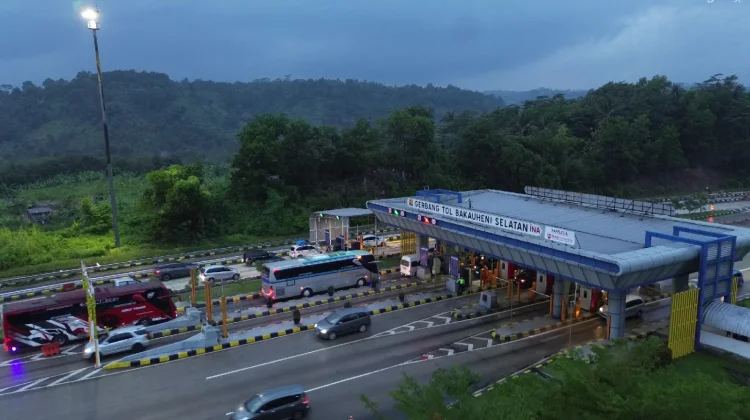 Libur Panjang Kenaikan Isa Almasih 2026, Volume Kendaraan di Tol Lampung Meningkat