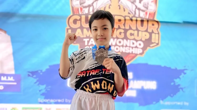 Dua Bersaudara Tempa Mental Lewat Taekwondo Lampung