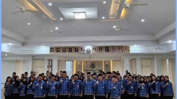 Jajaran Kantah Kota Bandar Lampung Khidmat Ikuti Upacara Harkitnas ke-118