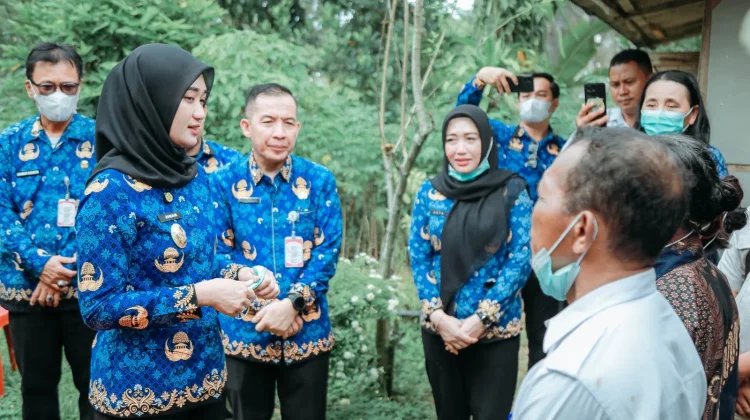 Wagub Lampung Minta Camat Kawal Akses BPJS dan Bansos Warga Miskin