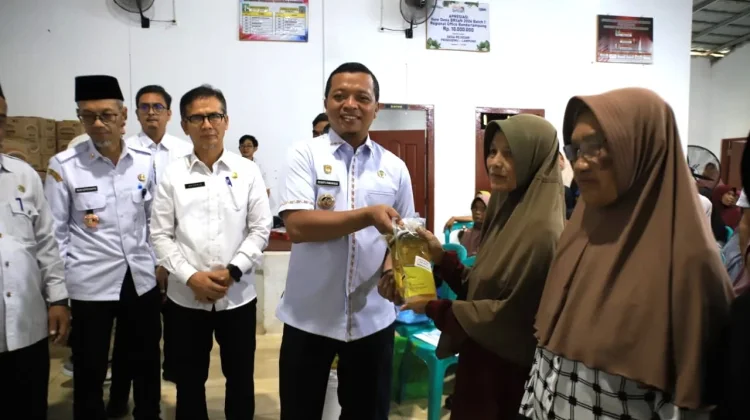 693 Warga Pekon Rejosari Terima Bantuan Pangan dari Pemkab Pringsewu