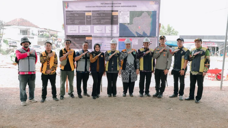 Pemkab Pringsewu Optimistis Perbaikan Jalan Dongkrak Ekonomi Warga